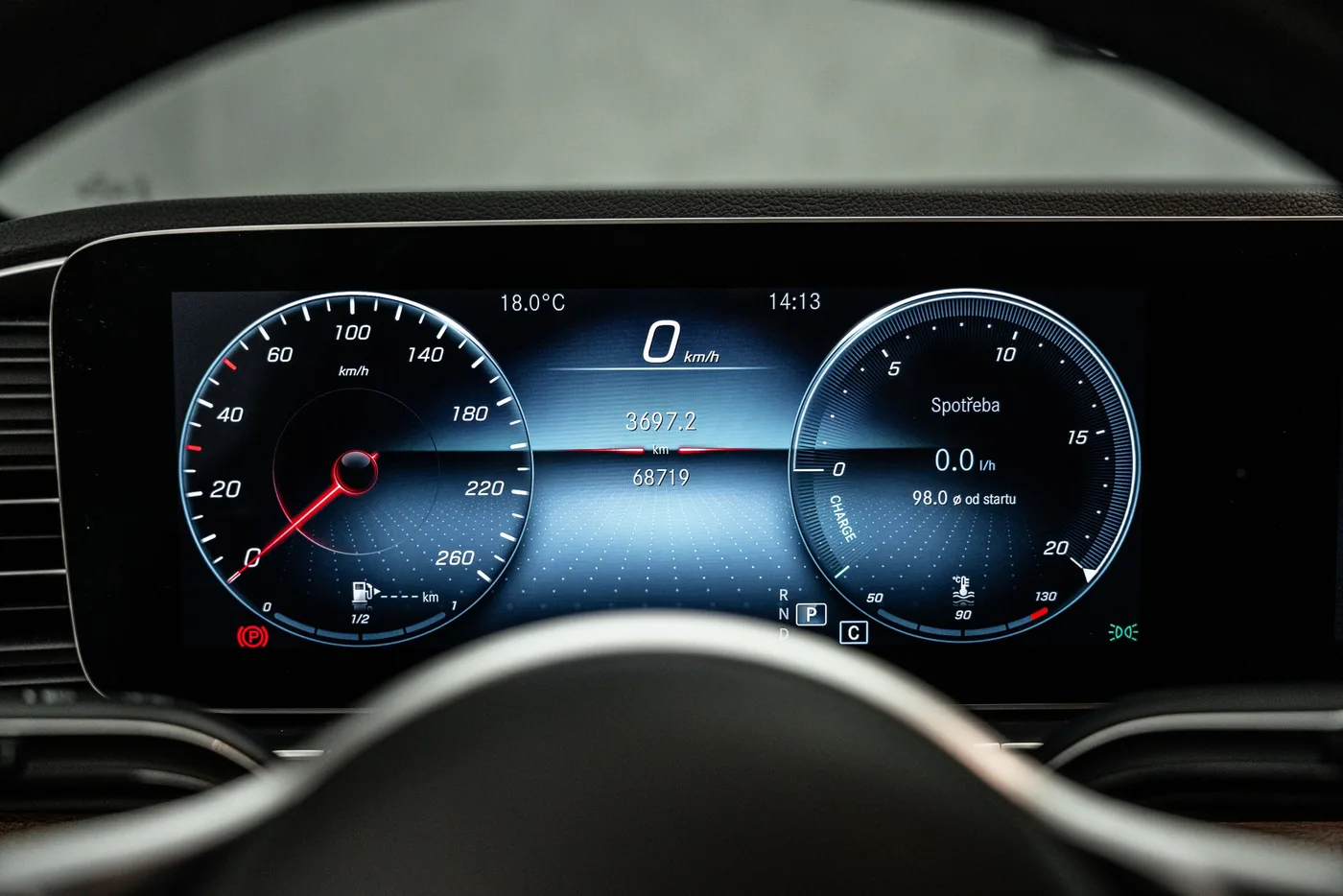 2019 Mercedes-Benz GLE 300 proposée par un concessionnaire spécialisé à Ostrava, Tchéquie, photo 25 sur 25