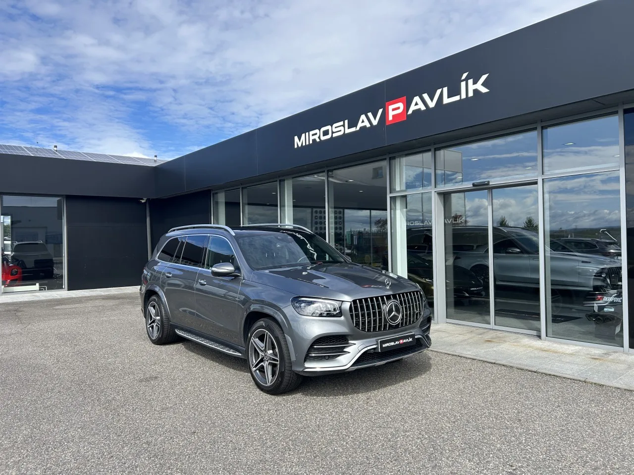 2019 Mercedes-Benz GLS 400 d 4MATIC, AMG Line angeboten von einem Fachhändler in Písek, Tschechien, Hauptfoto