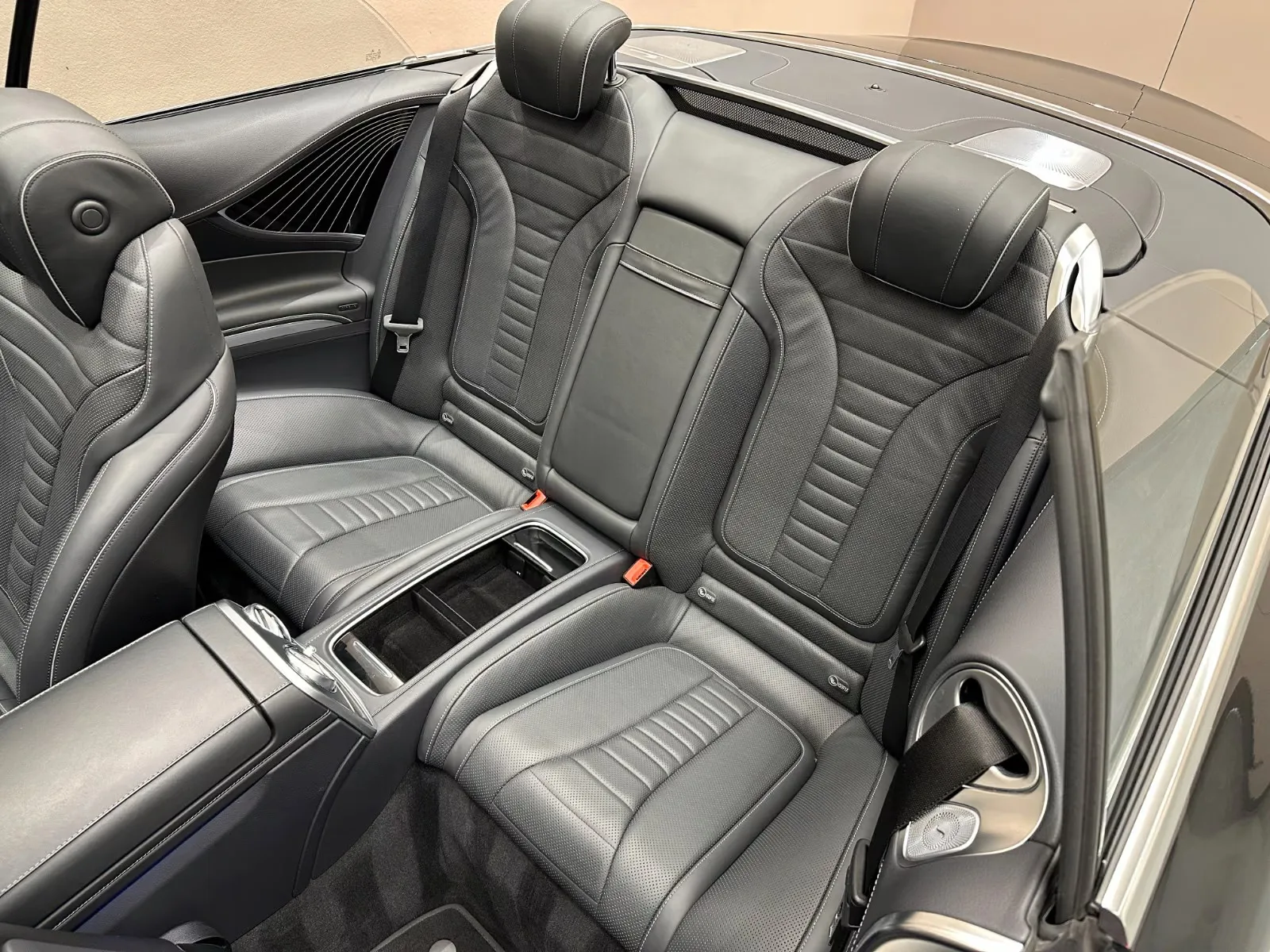 2019 Mercedes-Benz S 560 Cabriolet, AMG Line, 15/25
