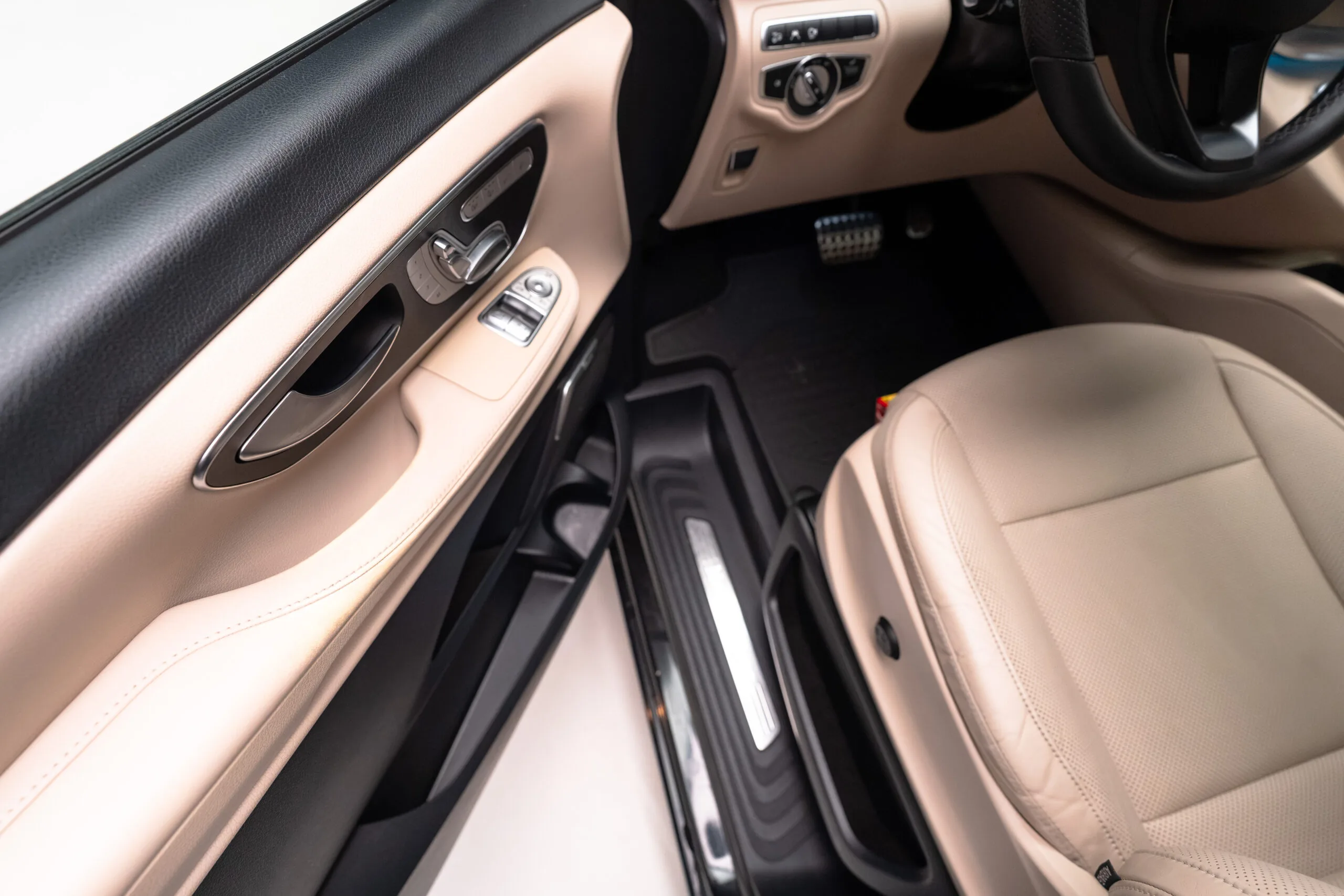 2019 Mercedes-Benz V 250 d 4MATIC, 13/30