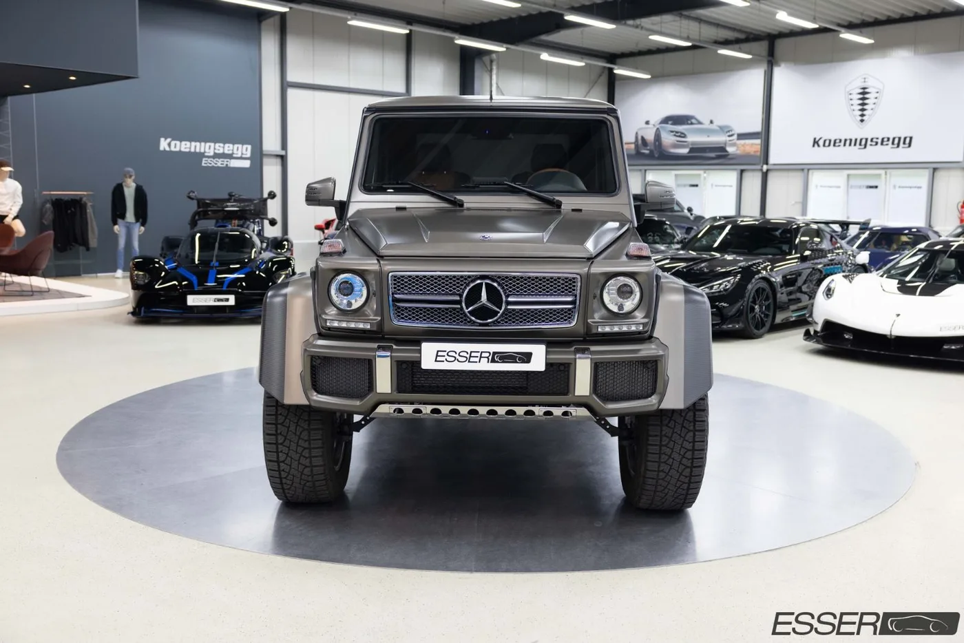 2019 Mercedes-Maybach G 650 Landaulet offered by a specialist dealer in Alsdorf, Germany, photo 2 of 10