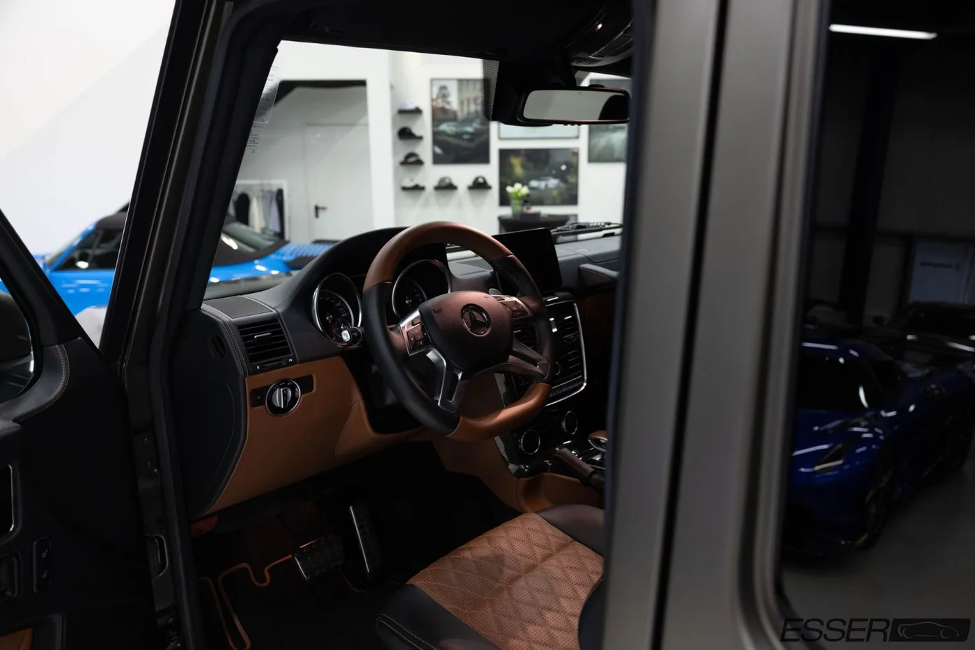 2019 Mercedes-Maybach G 650 Landaulet offered by a specialist dealer in Alsdorf, Germany, photo 8 of 10