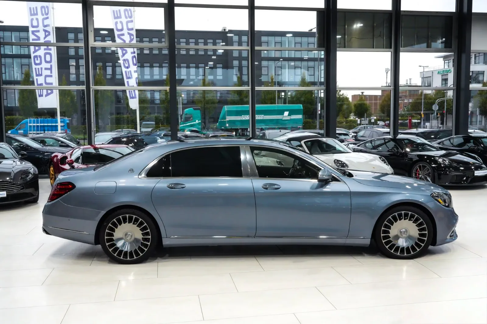 2019 Mercedes-Maybach S 560, 6/25