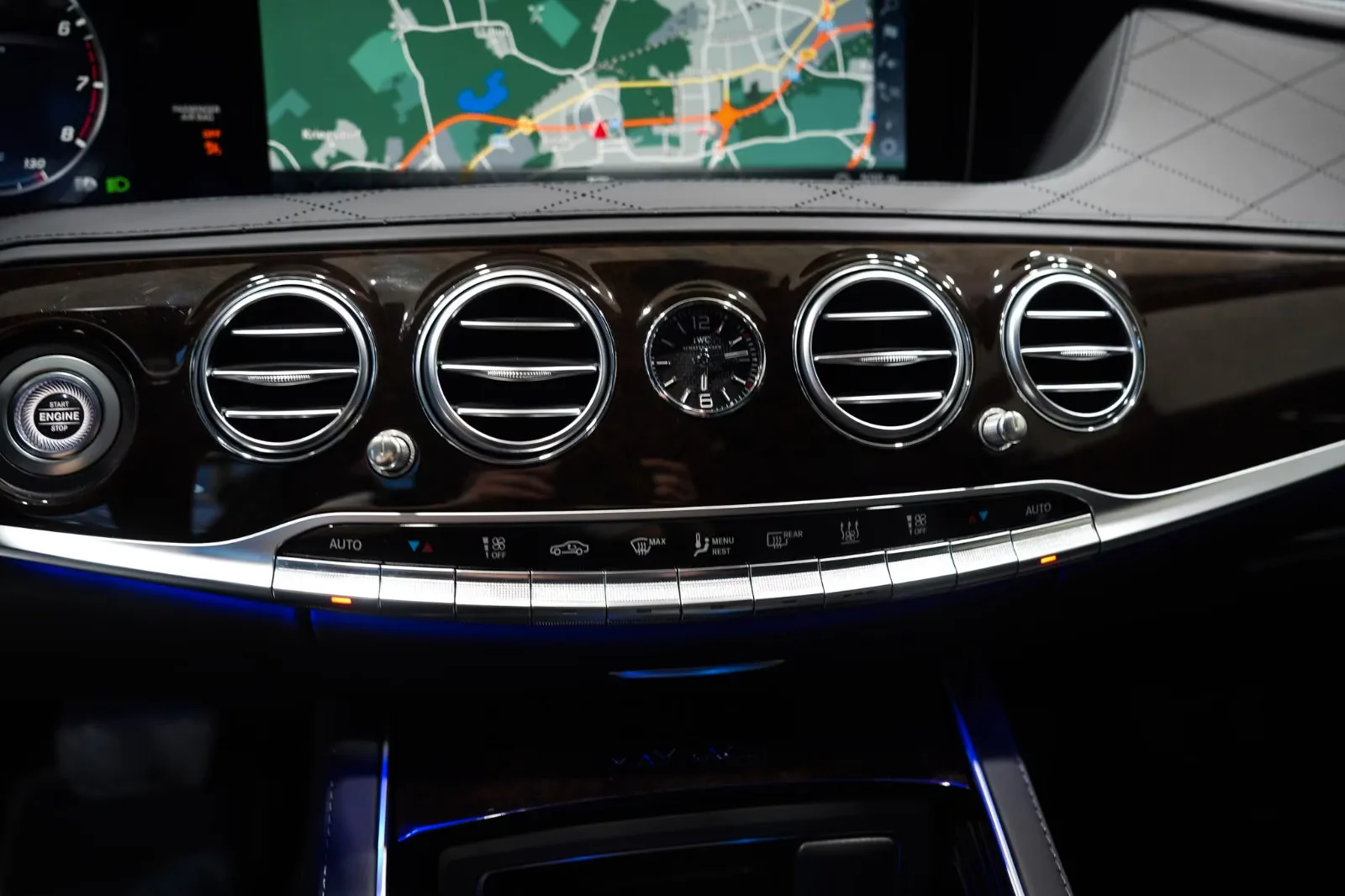 2019 Mercedes-Maybach S 560, 17/25