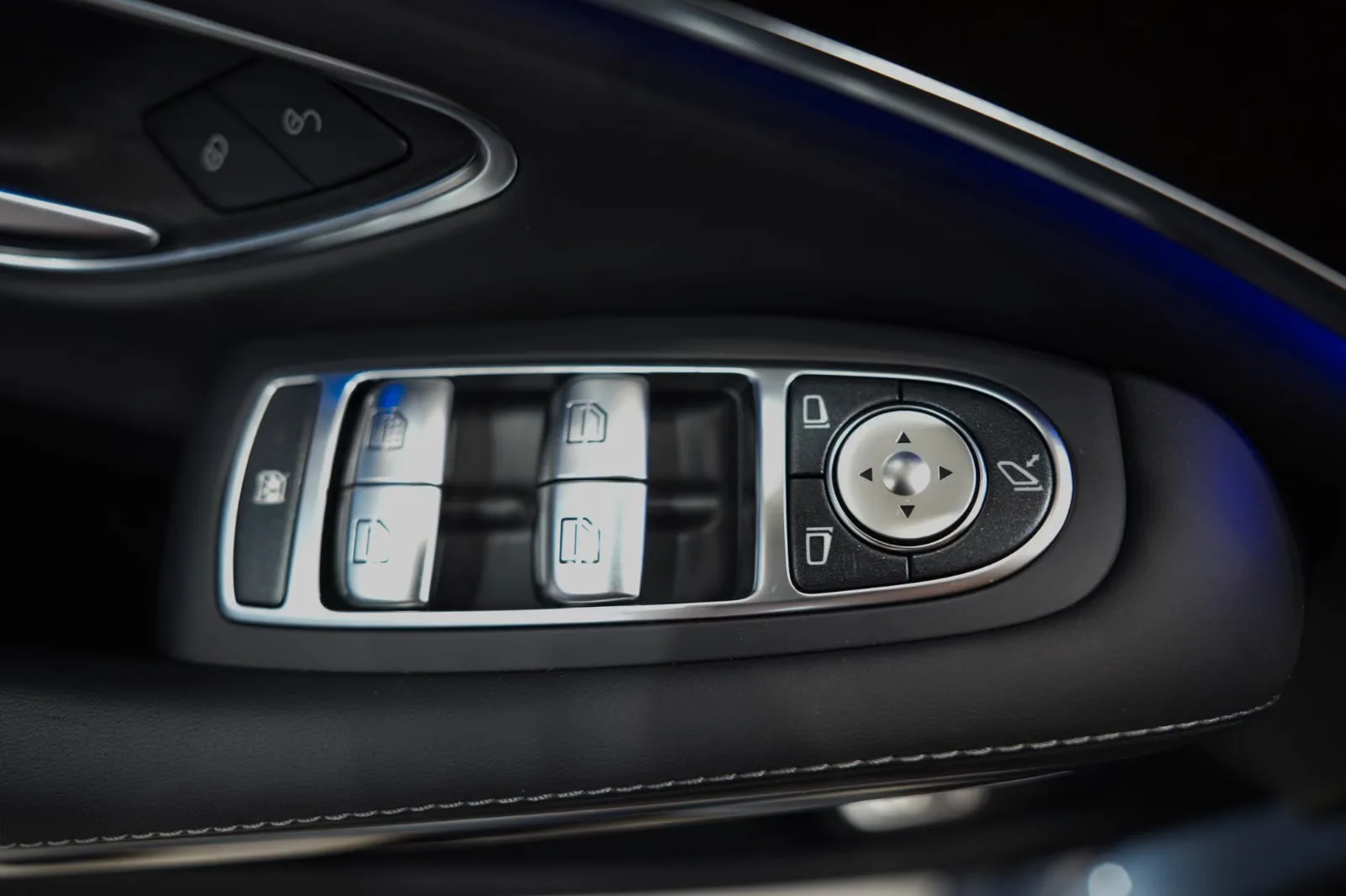 2019 Mercedes-Maybach S 560, 22/25