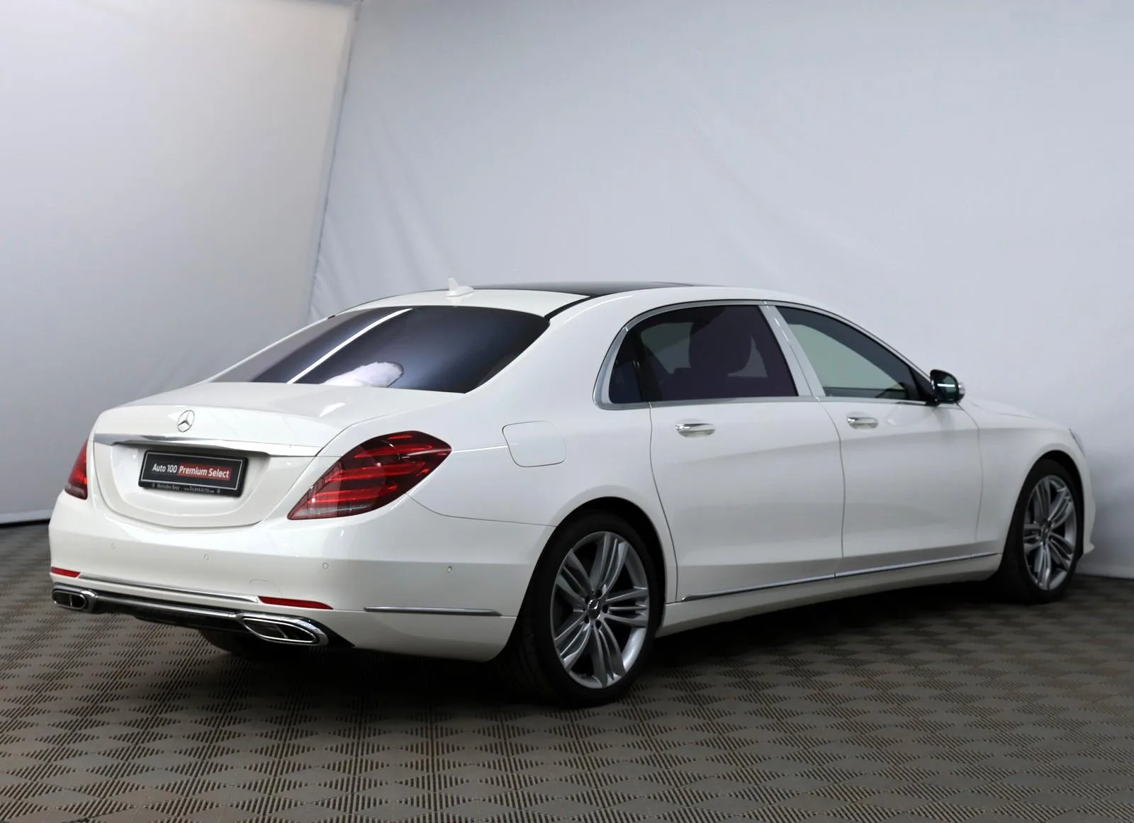 2019 Mercedes-Maybach S 560 4MATIC, 5/30