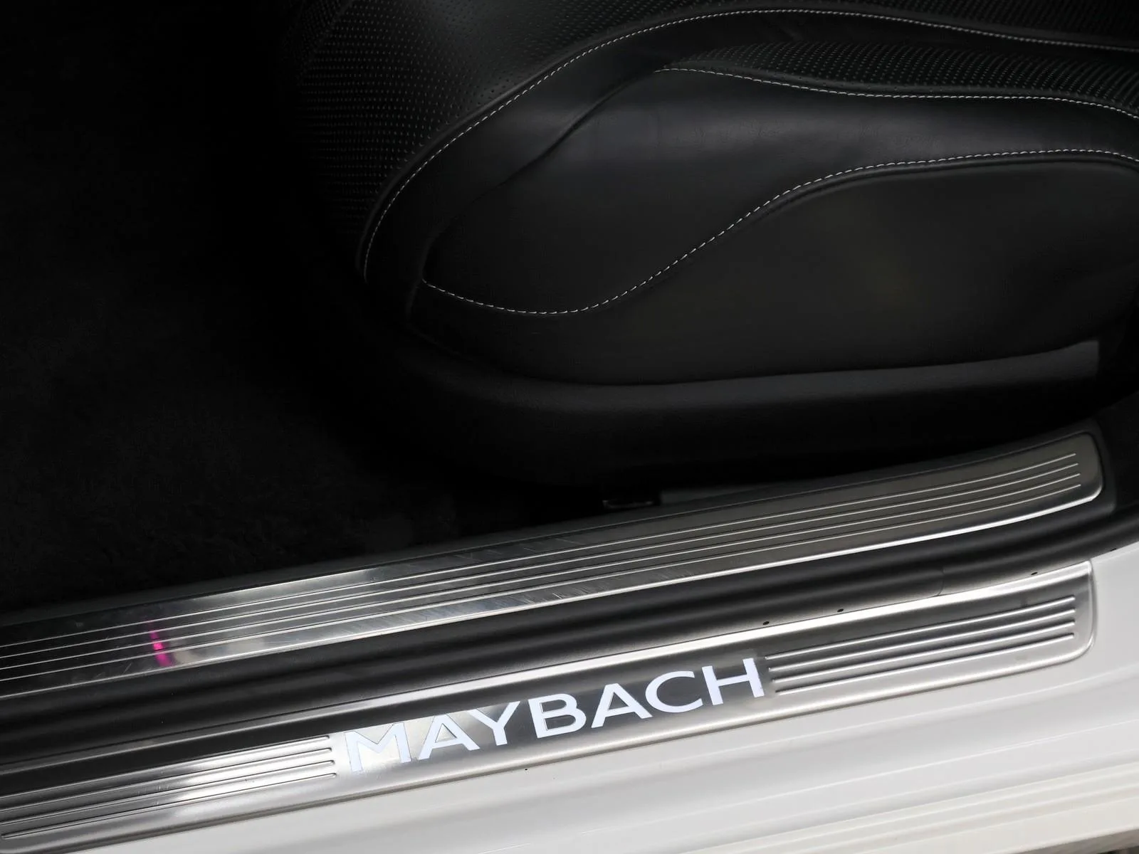2019 Mercedes-Maybach S 560 4MATIC, 11/30