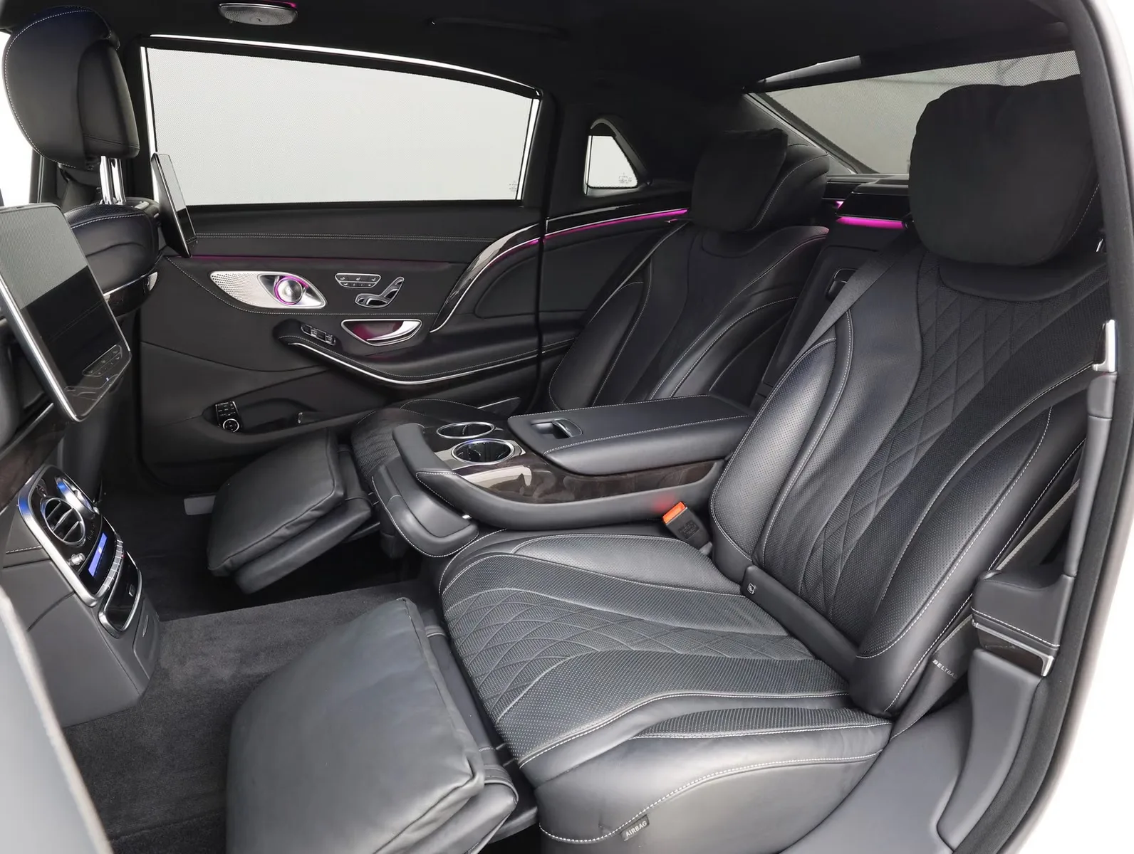2019 Mercedes-Maybach S 560 4MATIC, 19/30