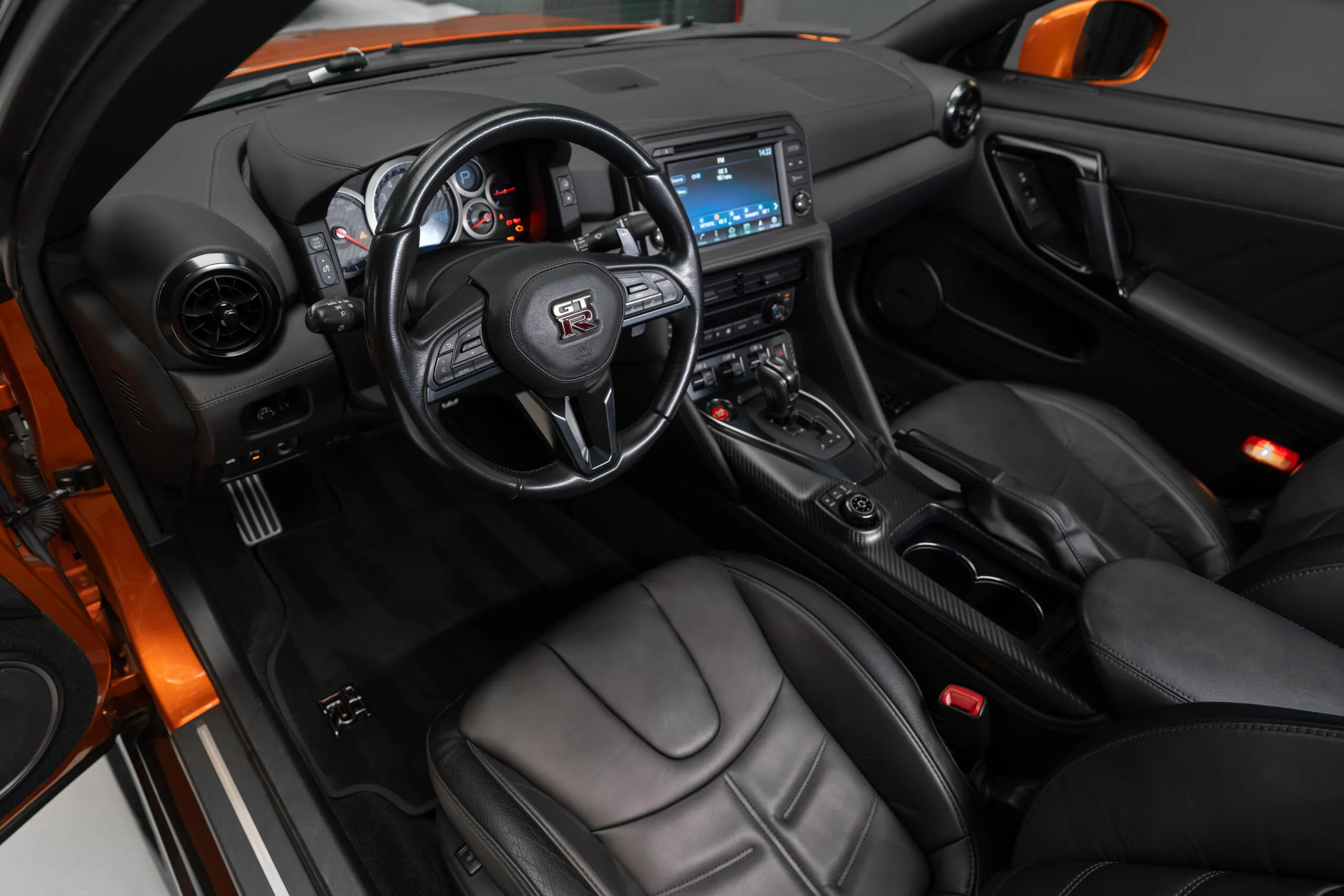 2019 Nissan GT-R, 16/30