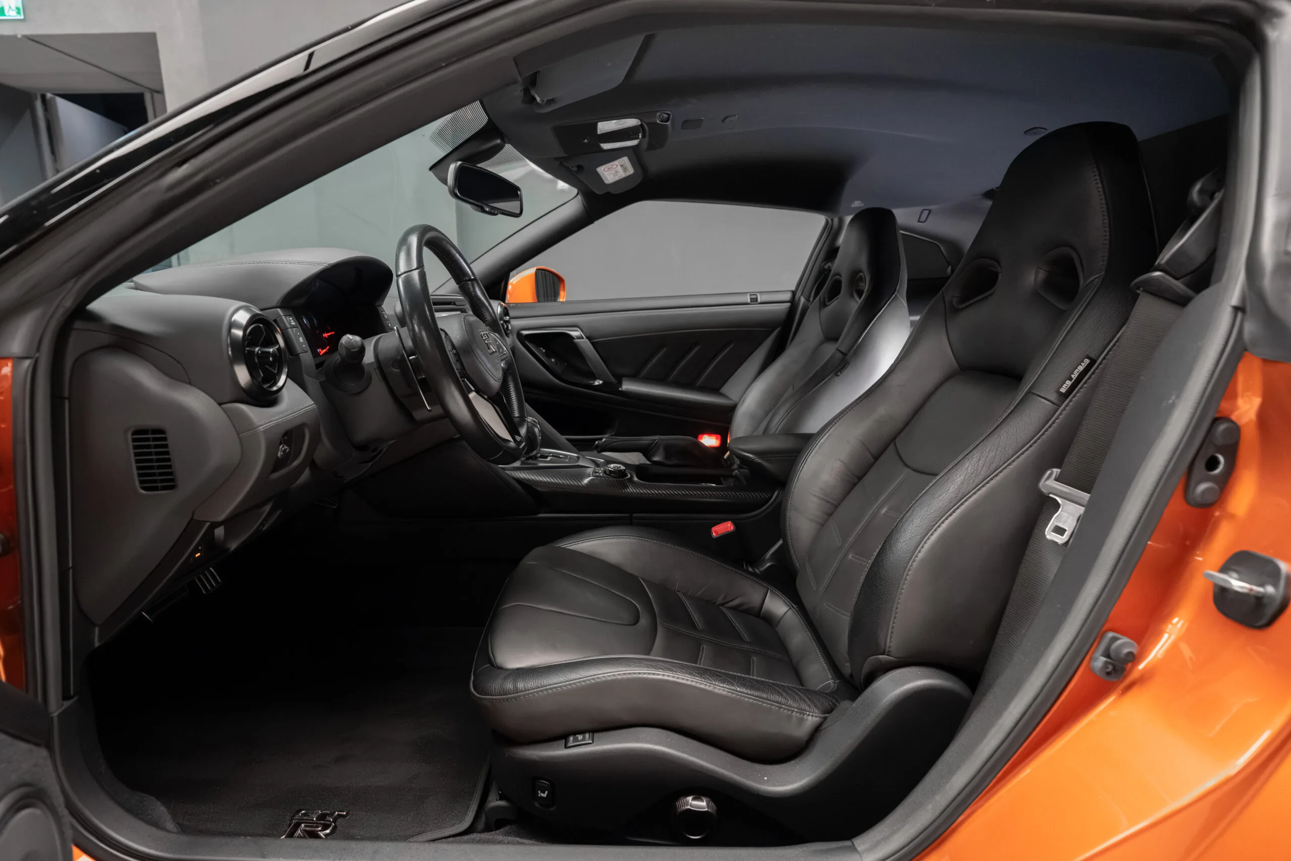 2019 Nissan GT-R, 29/30