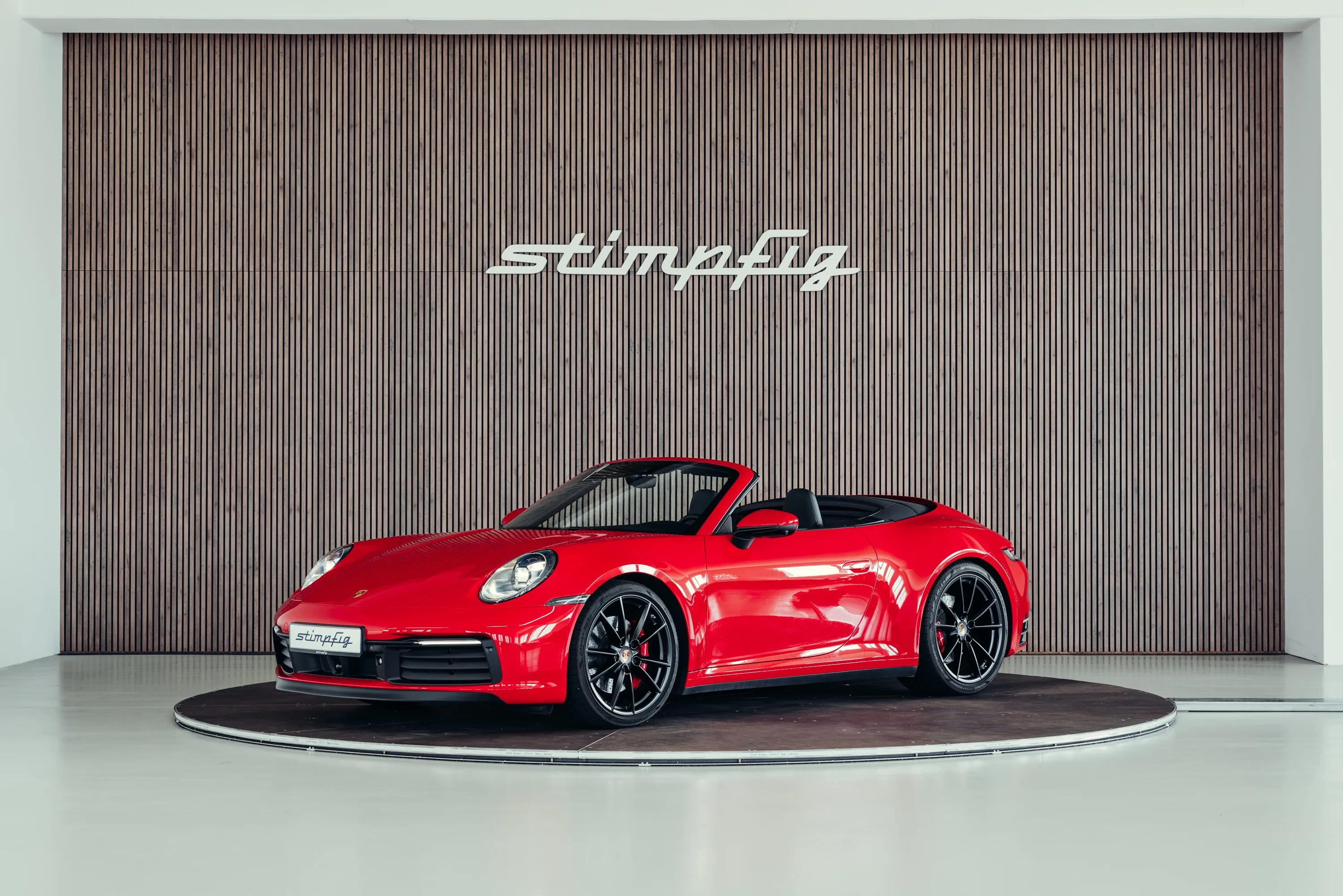2019 Porsche 911 Carrera 4S Cabriolet offered by a specialist dealer in Stuttgart, Germany, main photo
