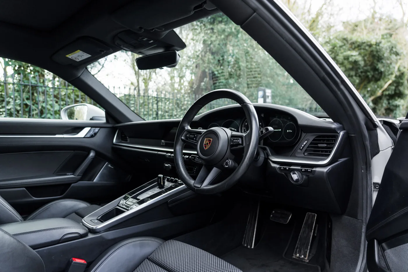 2019 Porsche 911 Carrera 4S, 27/30