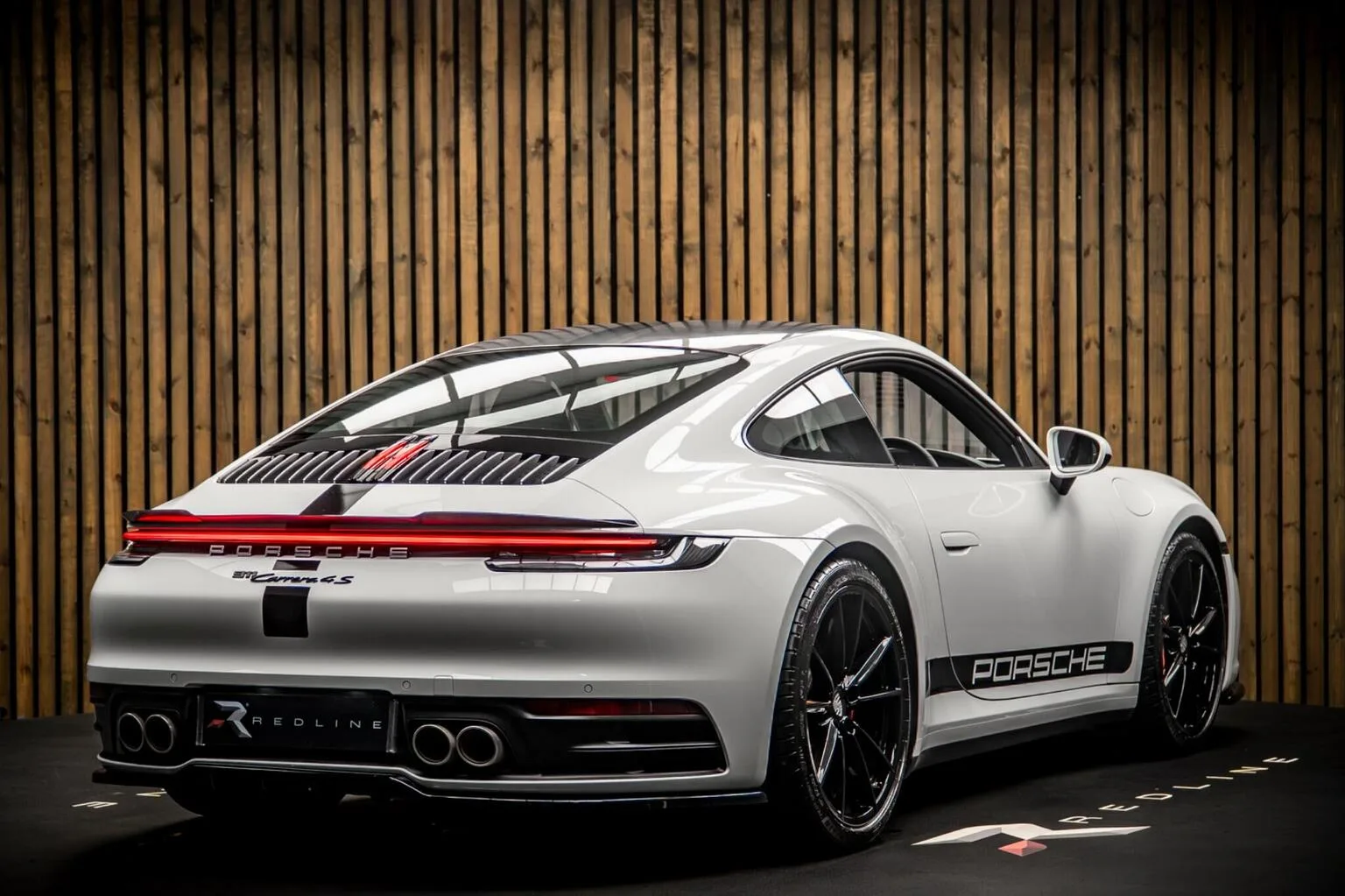 2019 Porsche 911 Carrera 4S, 4/30