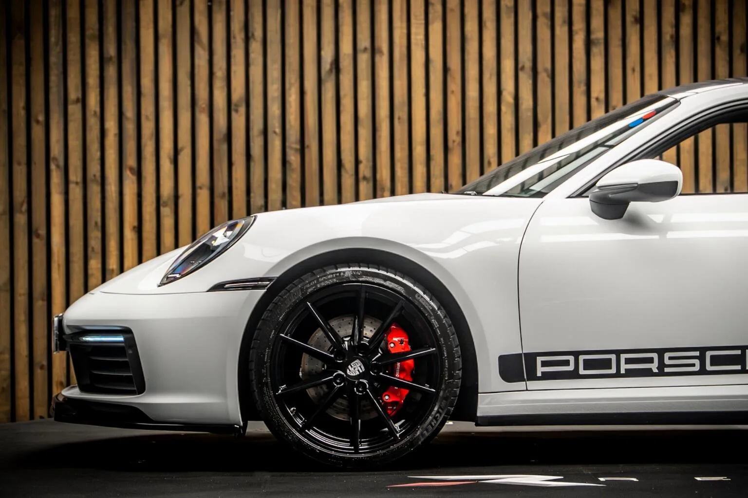 2019 Porsche 911 Carrera 4S, 8/30