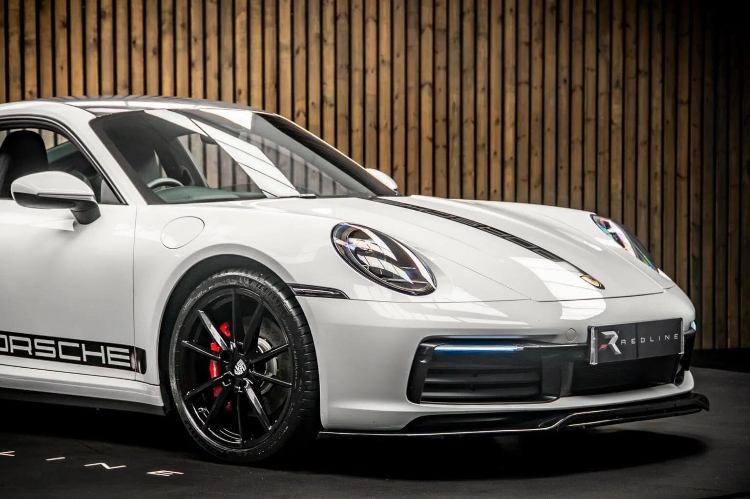 2019 Porsche 911 Carrera 4S, 9/30