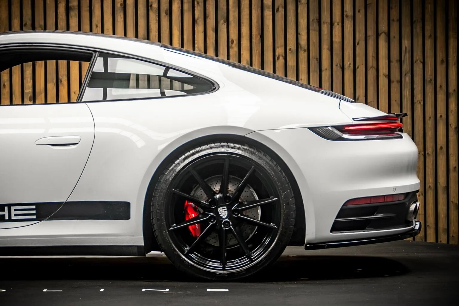 2019 Porsche 911 Carrera 4S, 17/30