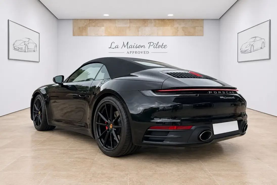 2019 Porsche 911 Carrera S Cabriolet, 3/9