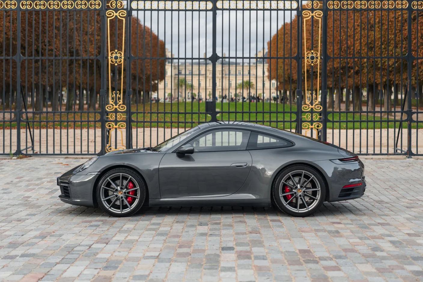 2019 Porsche 911 Carrera S, 2/30