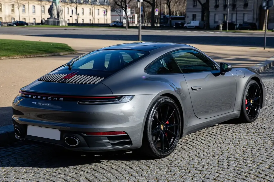 2019 Porsche 911 Carrera S, 16/30