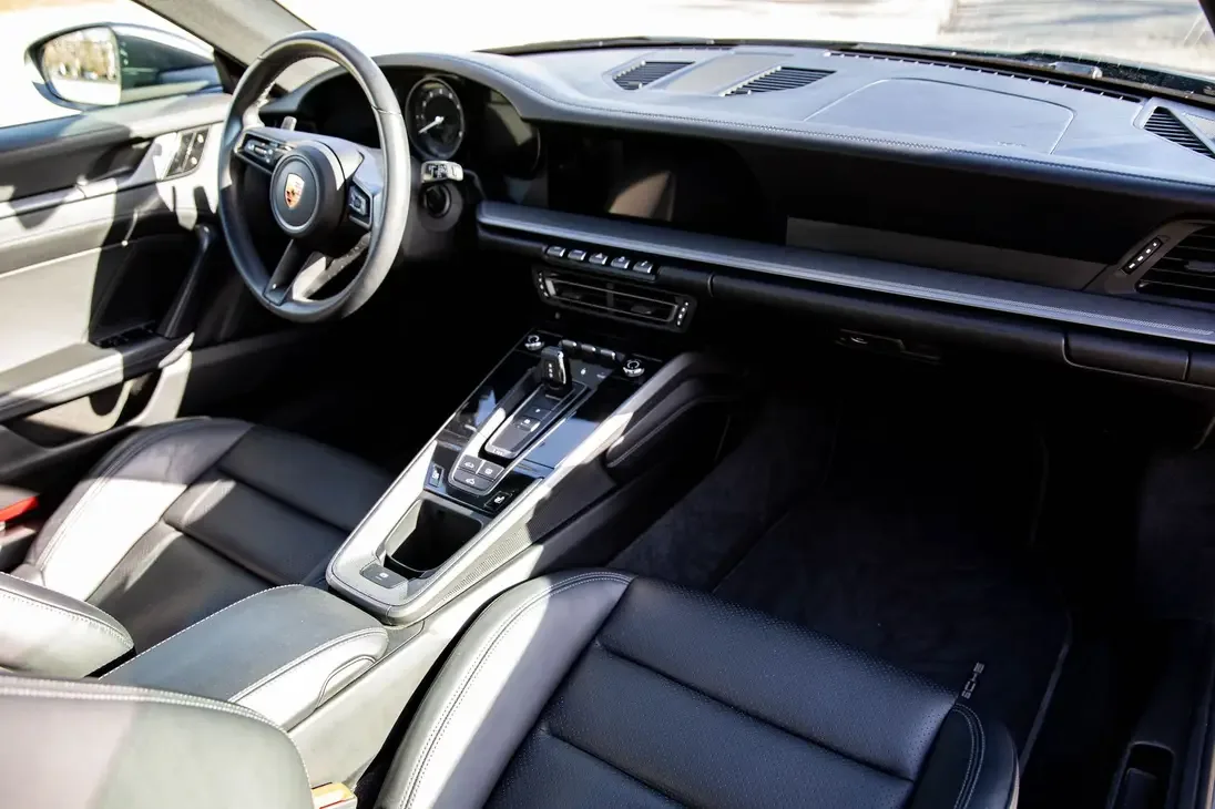 2019 Porsche 911 Carrera S, 27/30
