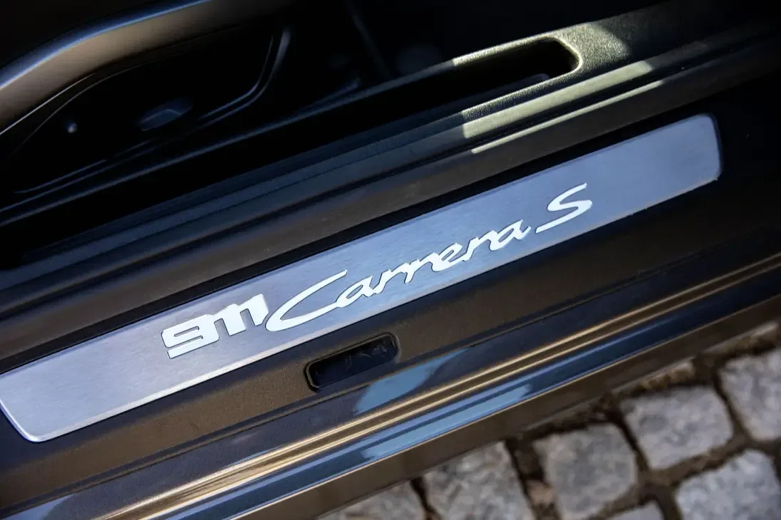 2019 Porsche 911 Carrera S, 29/30