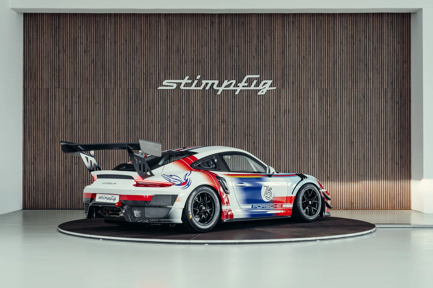 2019 Porsche 911 GT2 RS Clubsport LM offered by a collector car specialist in Stuttgart, Germany, photo 5 of 25