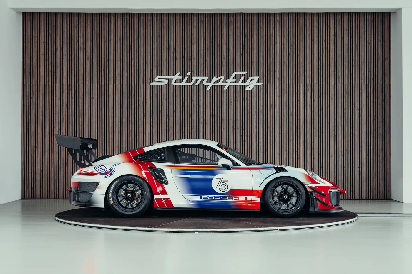 2019 Porsche 911 GT2 RS Clubsport LM offered by a collector car specialist in Stuttgart, Germany, photo 6 of 25