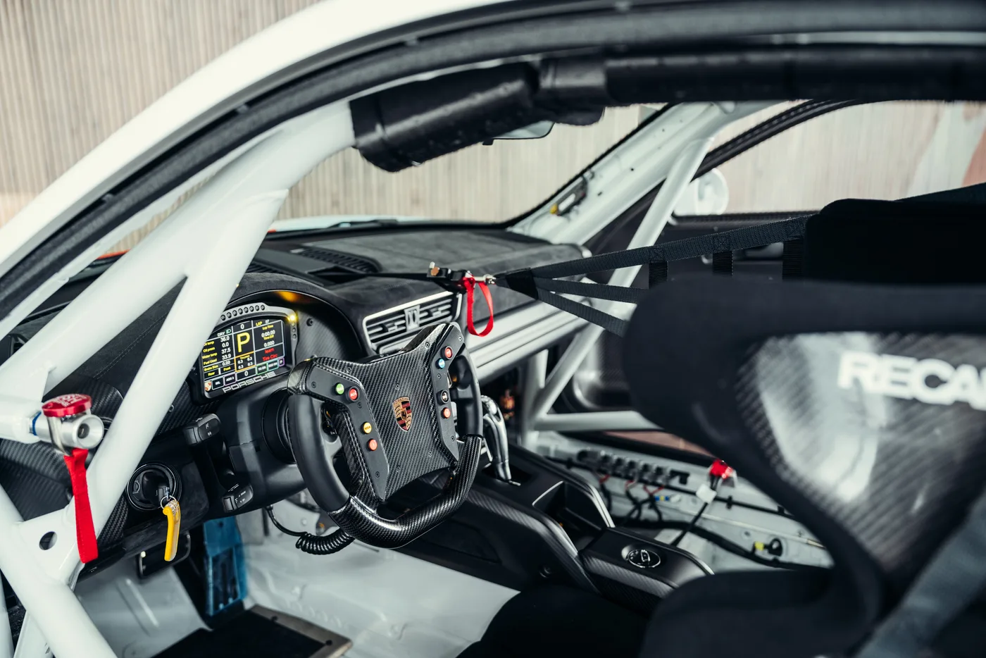 2019 Porsche 911 GT2 RS Clubsport LM offered by a collector car specialist in Stuttgart, Germany, photo 22 of 25