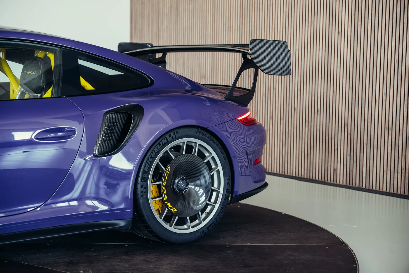 2019 Porsche 911 GT3 RS angeboten von einem Oldtimerspezialisten in Stuttgart, Deutschland, Foto 12 von 25