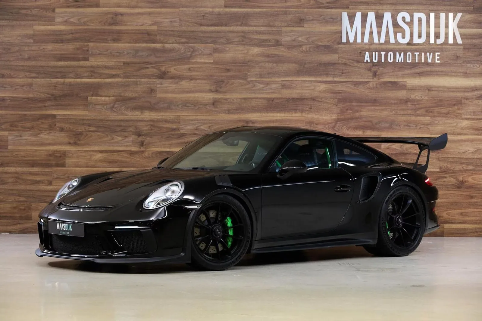 2019 Porsche 911 GT3 RS proposée par un concessionnaire spécialisé à Werkendam, Pays-Bas, photo principale