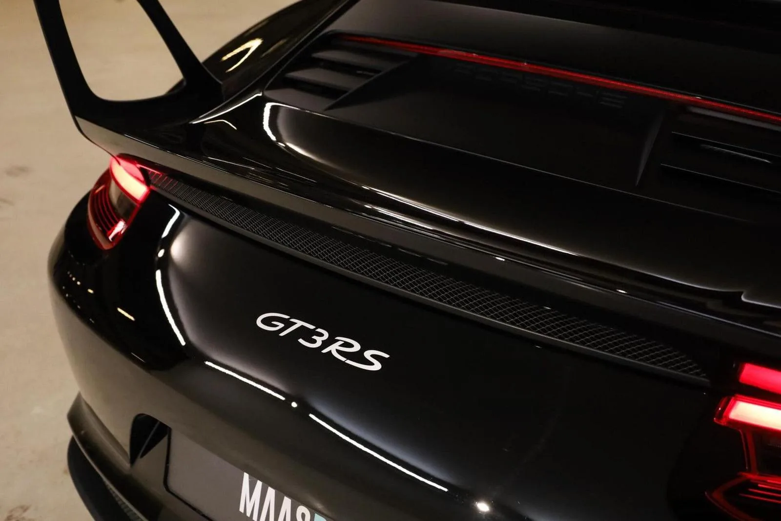 2019 Porsche 911 GT3 RS, 29/30