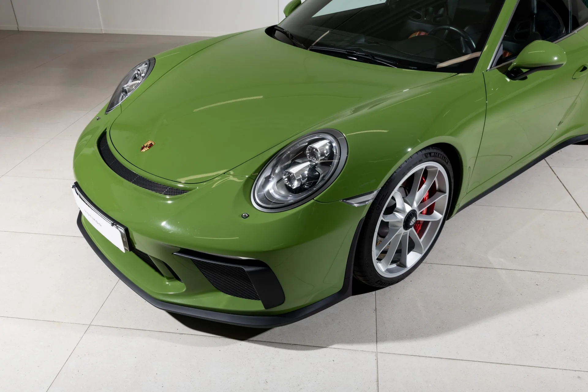 2019 Porsche 911 GT3 Touring, 2/23