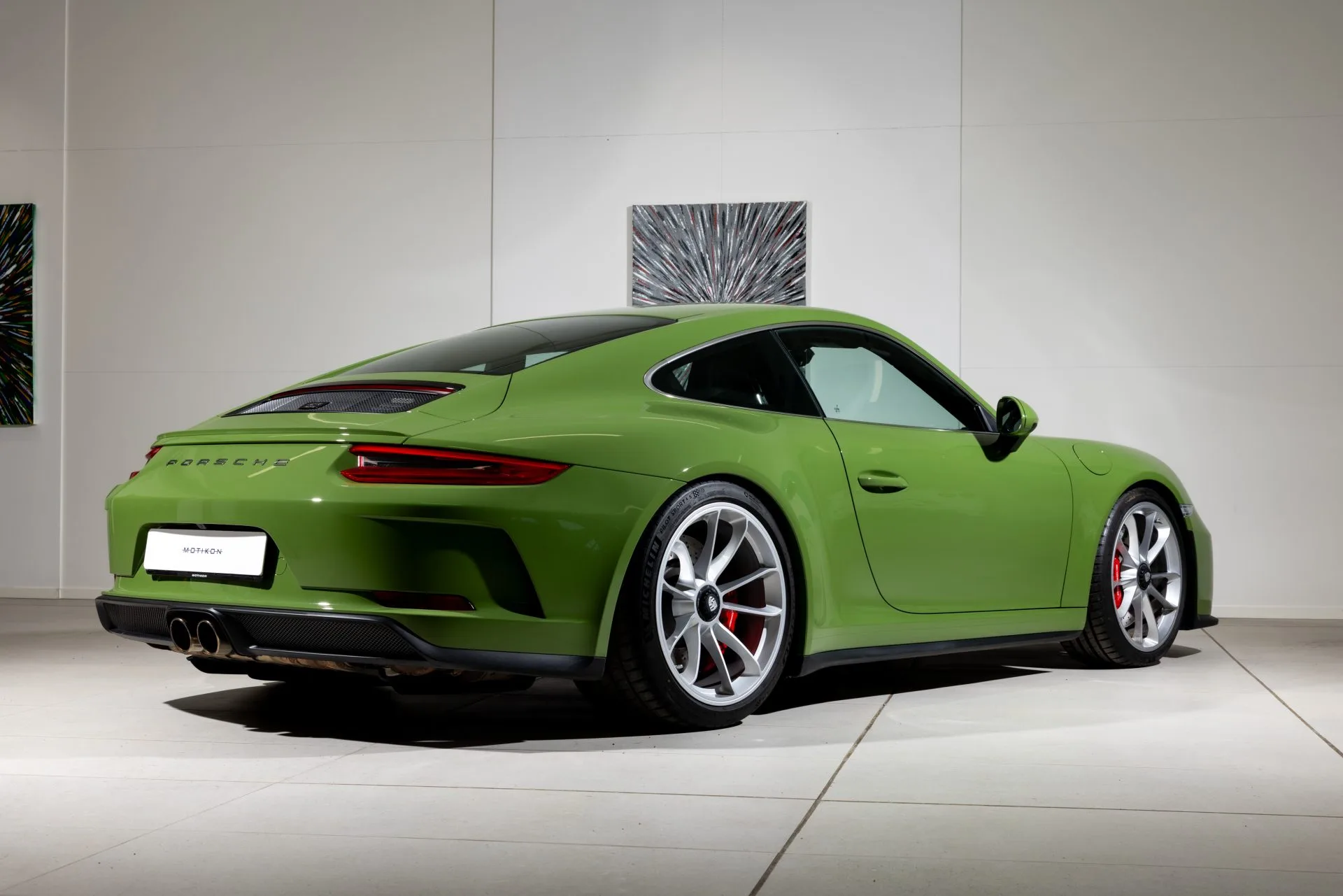 2019 Porsche 911 GT3 Touring, 8/23