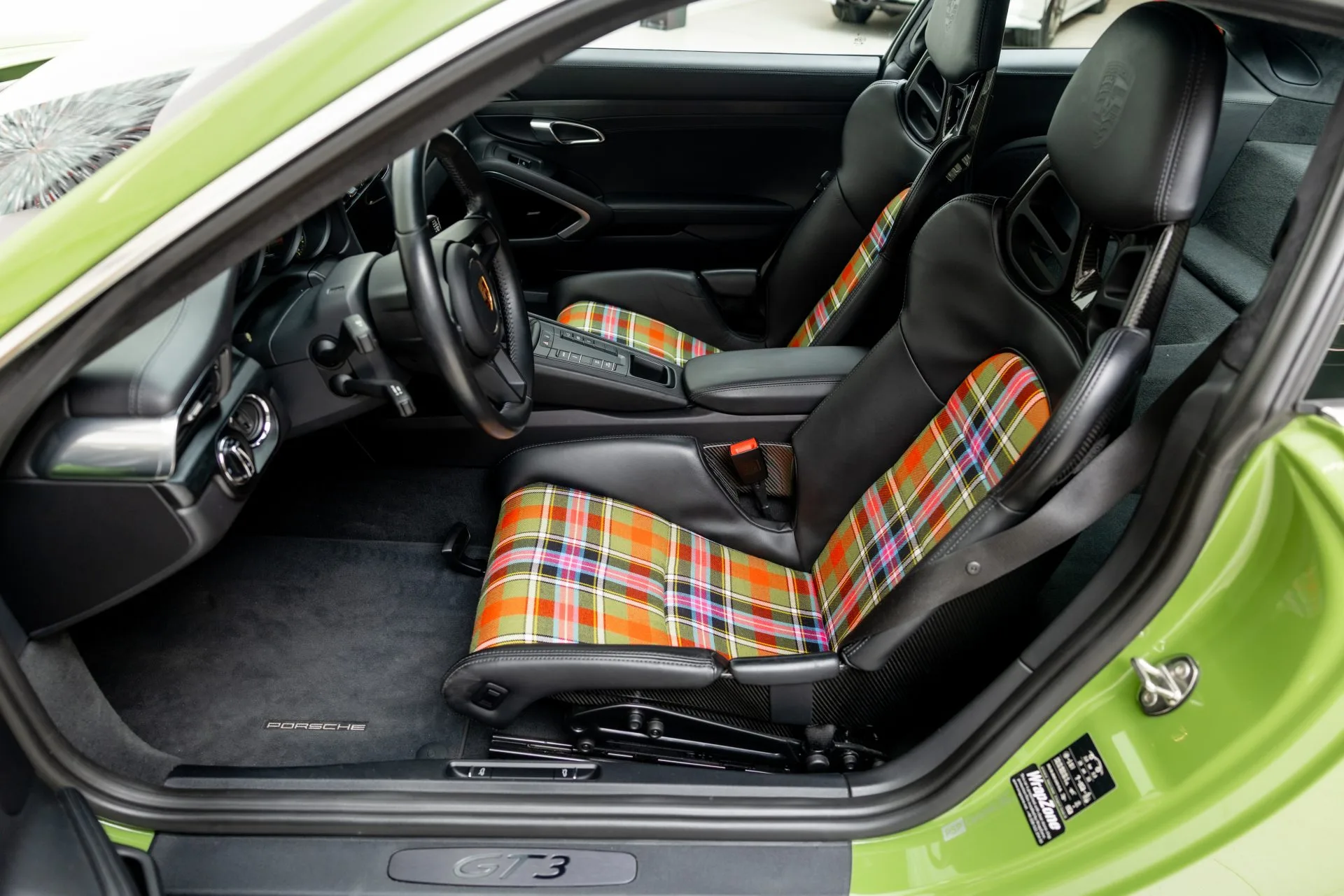 2019 Porsche 911 GT3 Touring, 15/23