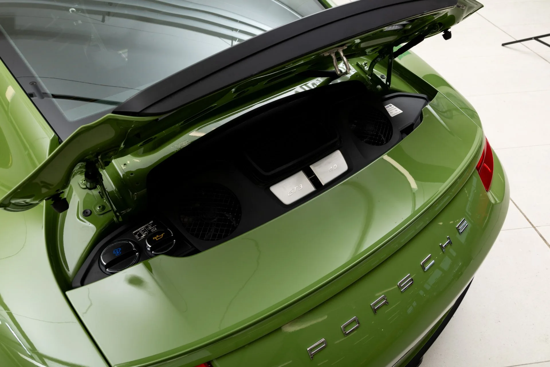 2019 Porsche 911 GT3 Touring, 21/23