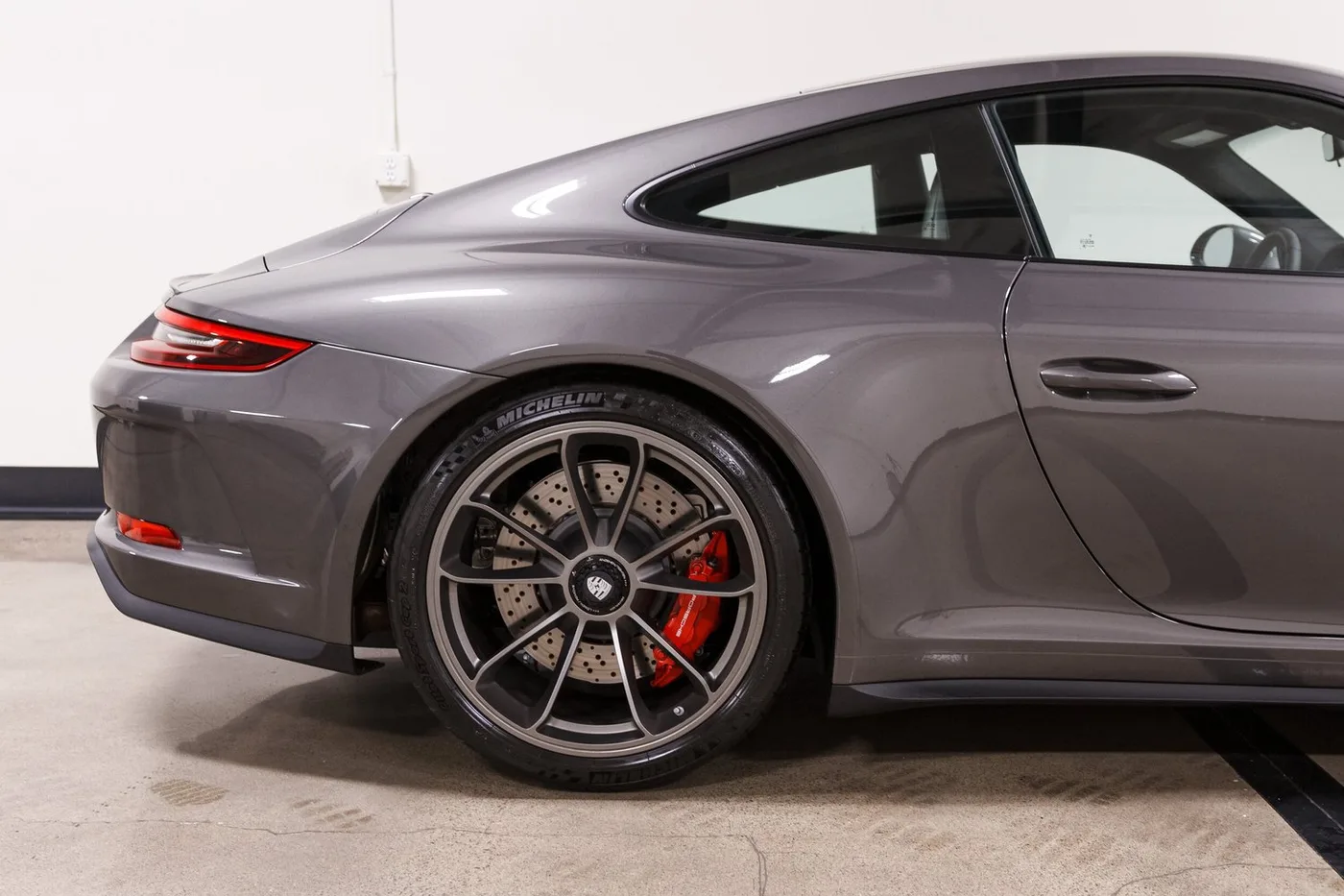 2019 Porsche 911 GT3 Touring verkauft von einem Fachhändler in Costa Mesa, Vereinigte Staaten, Foto 15 von 15