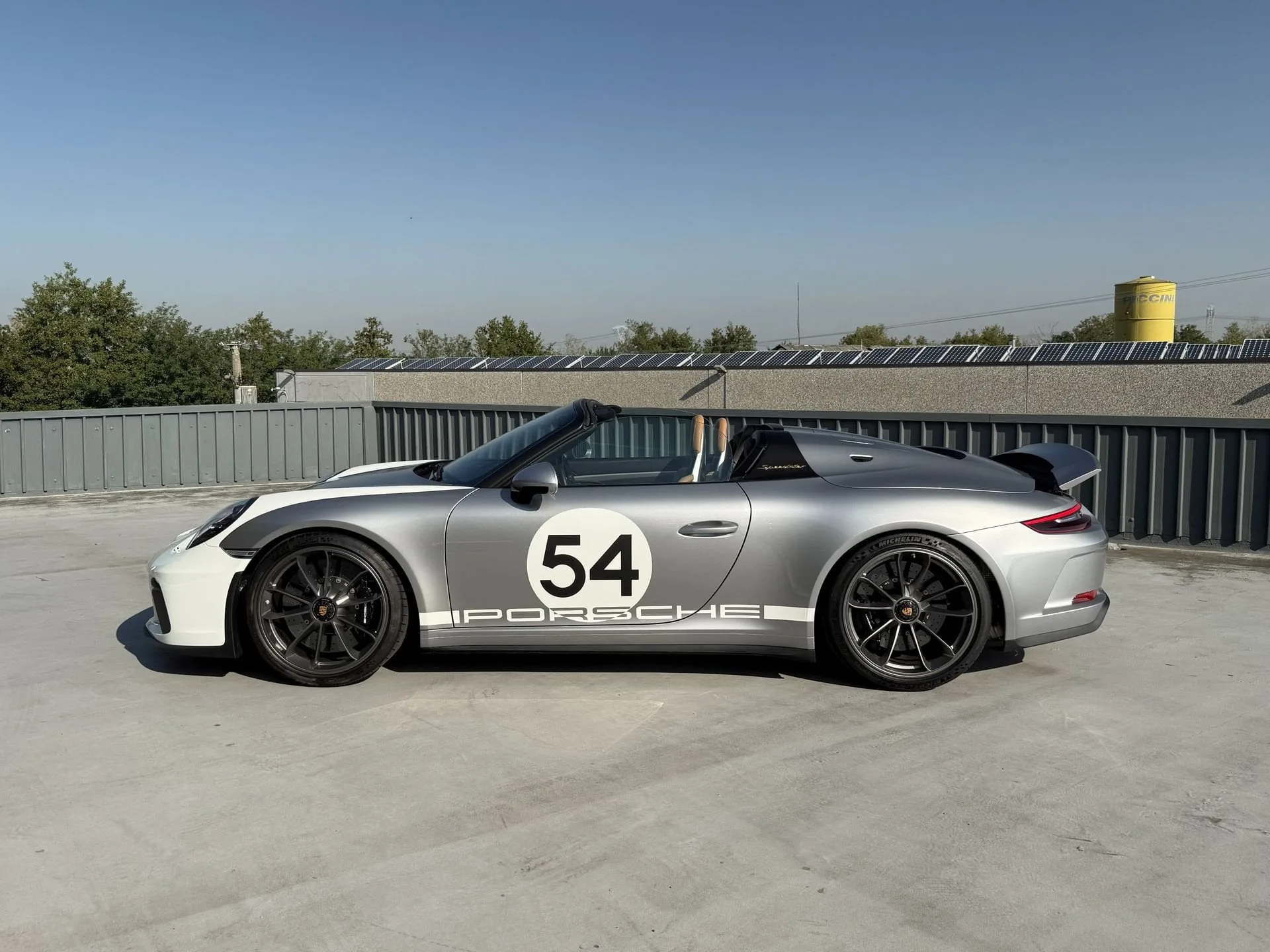 2019 Porsche 911 Speedster, 4/21