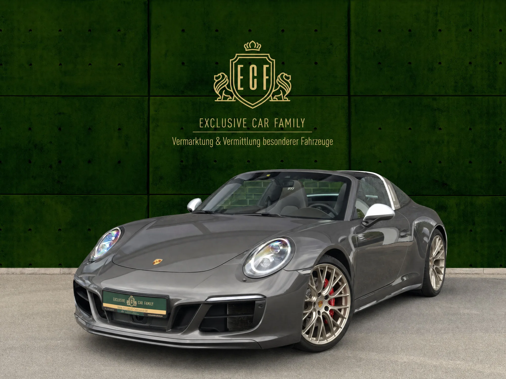2019 Porsche 911 Targa 4 GTS offered by a broker in Hessisch Oldendorf, Germany, main photo