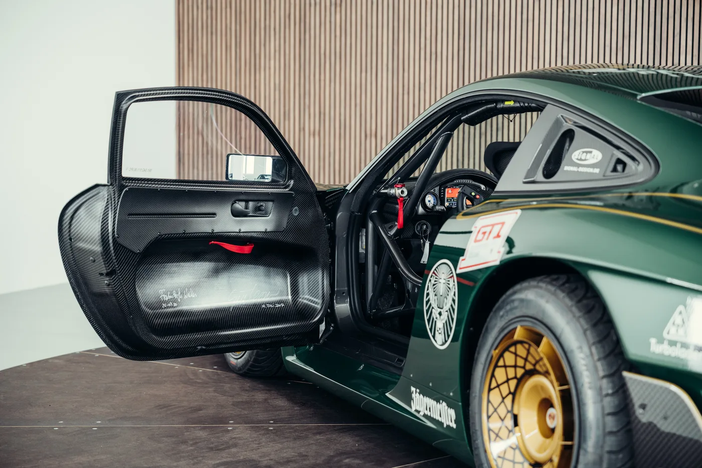 2019 Porsche 935 offered by a collector car specialist in Stuttgart, Germany, photo 18 of 25