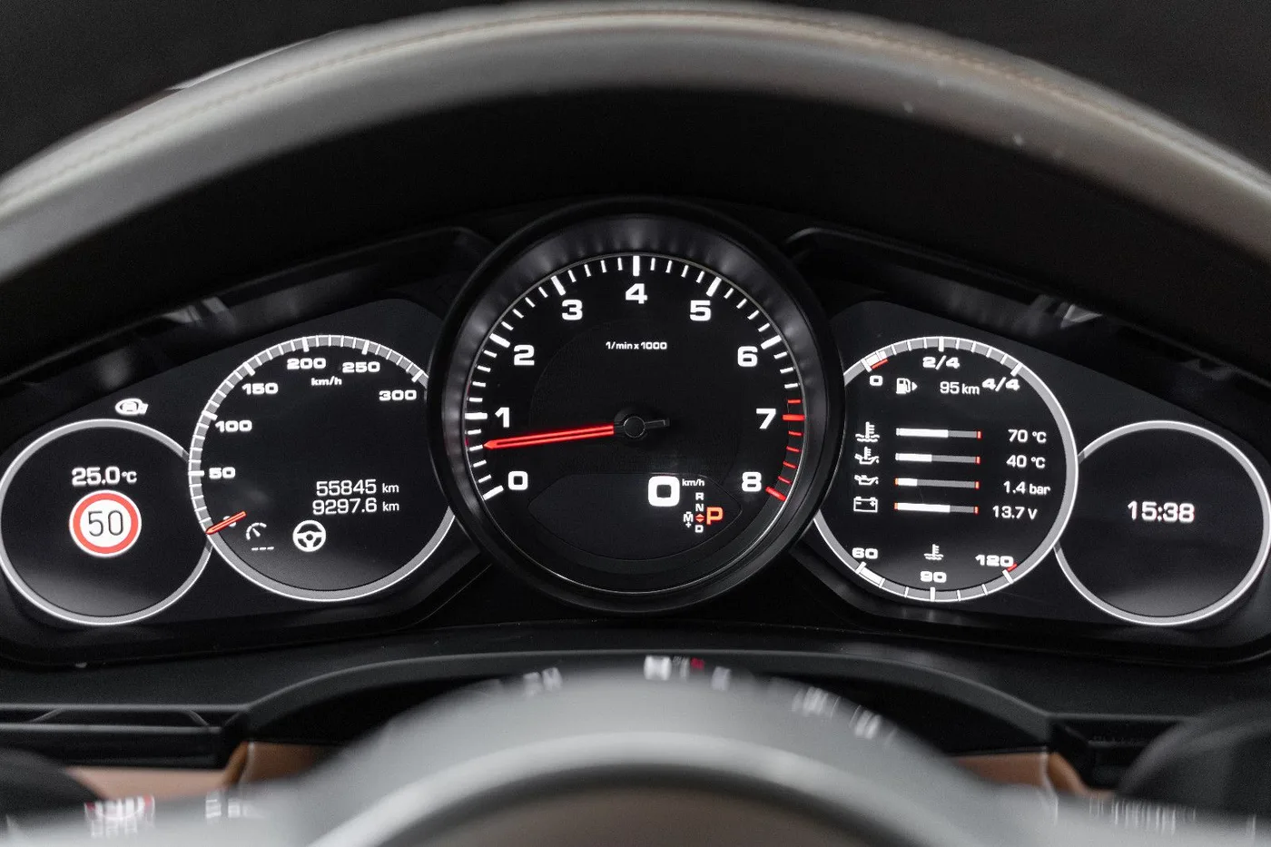 2019 Porsche Cayenne S Coupé offered by a specialist dealer in Nuremberg, Germany, photo 12 of 15