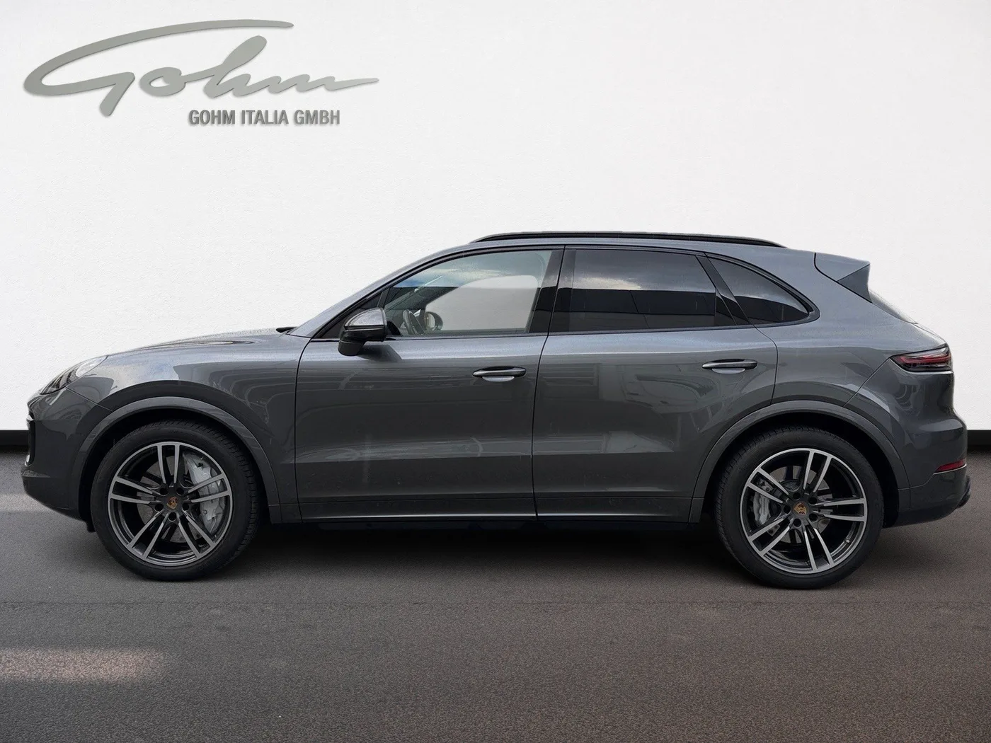 2019 Porsche Cayenne Turbo angeboten von einem Fachhändler in Singen, Deutschland, Foto 3 von 14