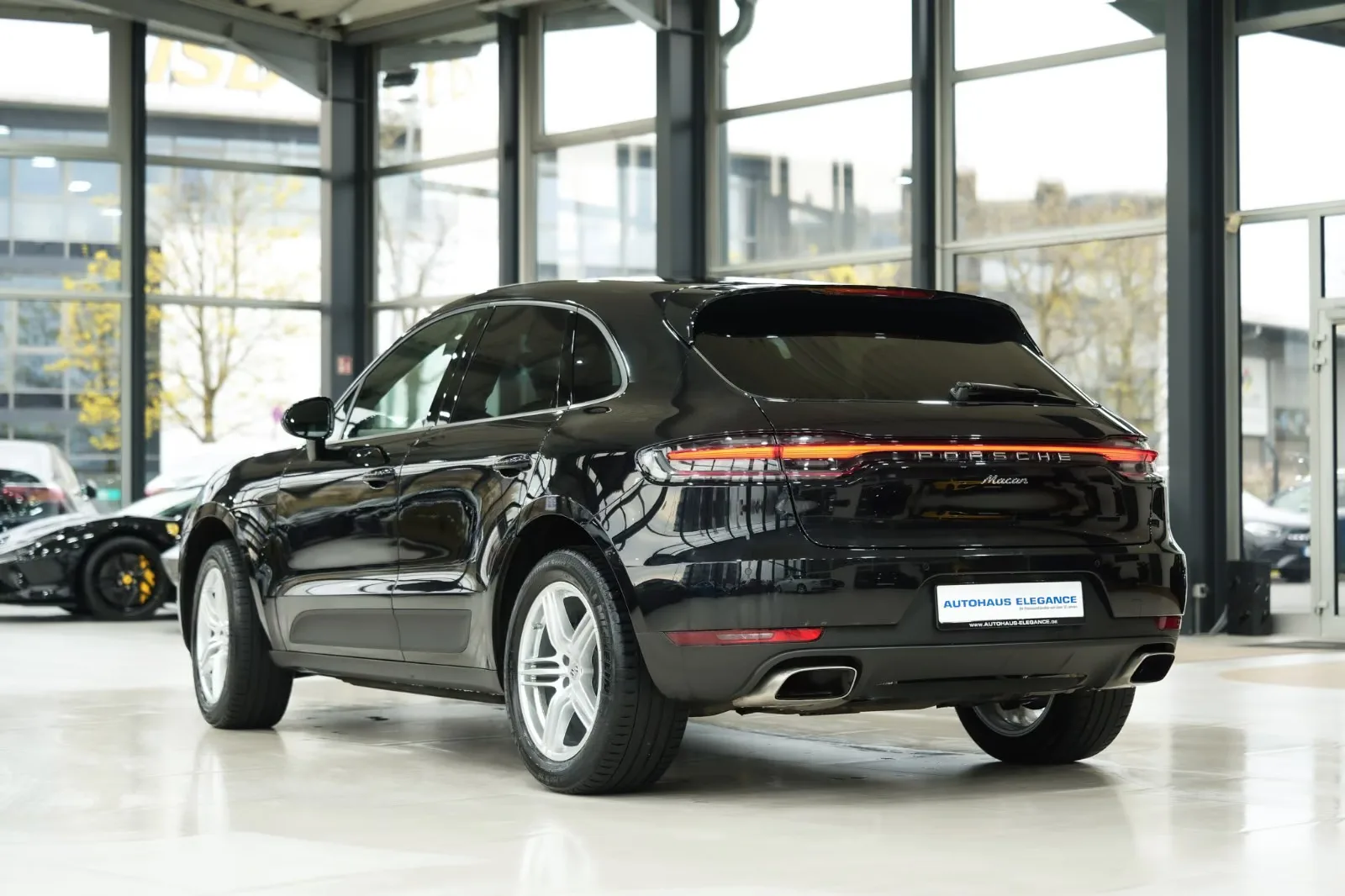 2019 Porsche Macan, 9/26