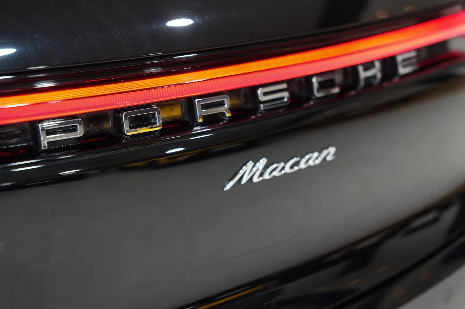 2019 Porsche Macan, 11/26