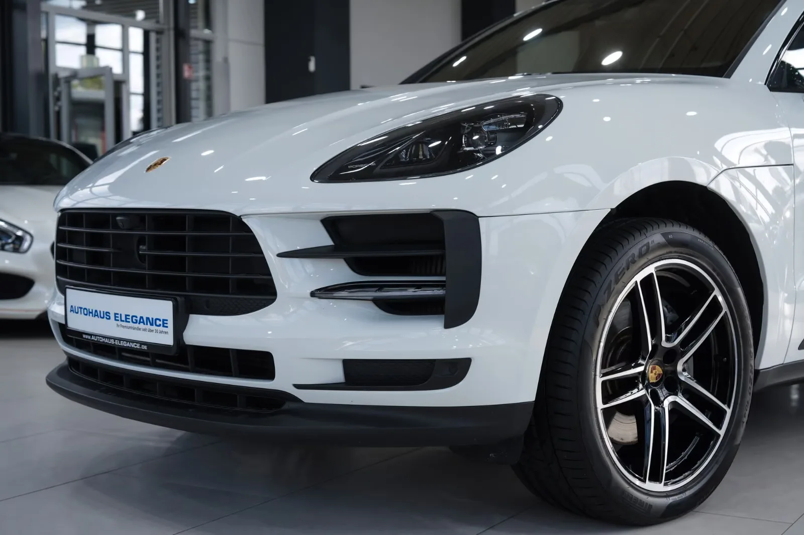 2019 Porsche Macan S, 9/30