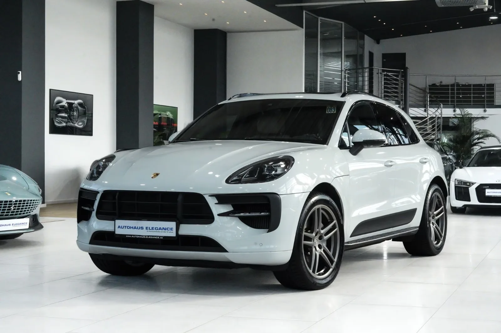 2019 Porsche Macan S offered by a specialist dealer in Cologne, Germany, main photo