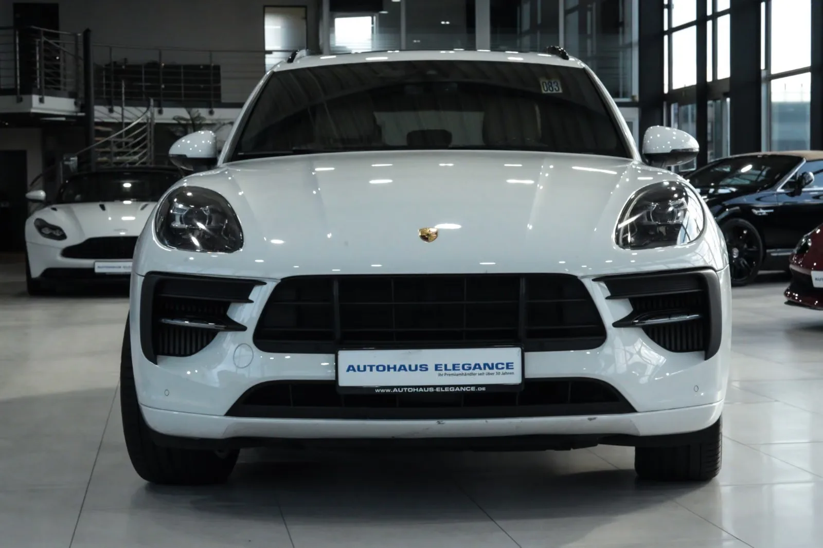 2019 Porsche Macan S, 4/30