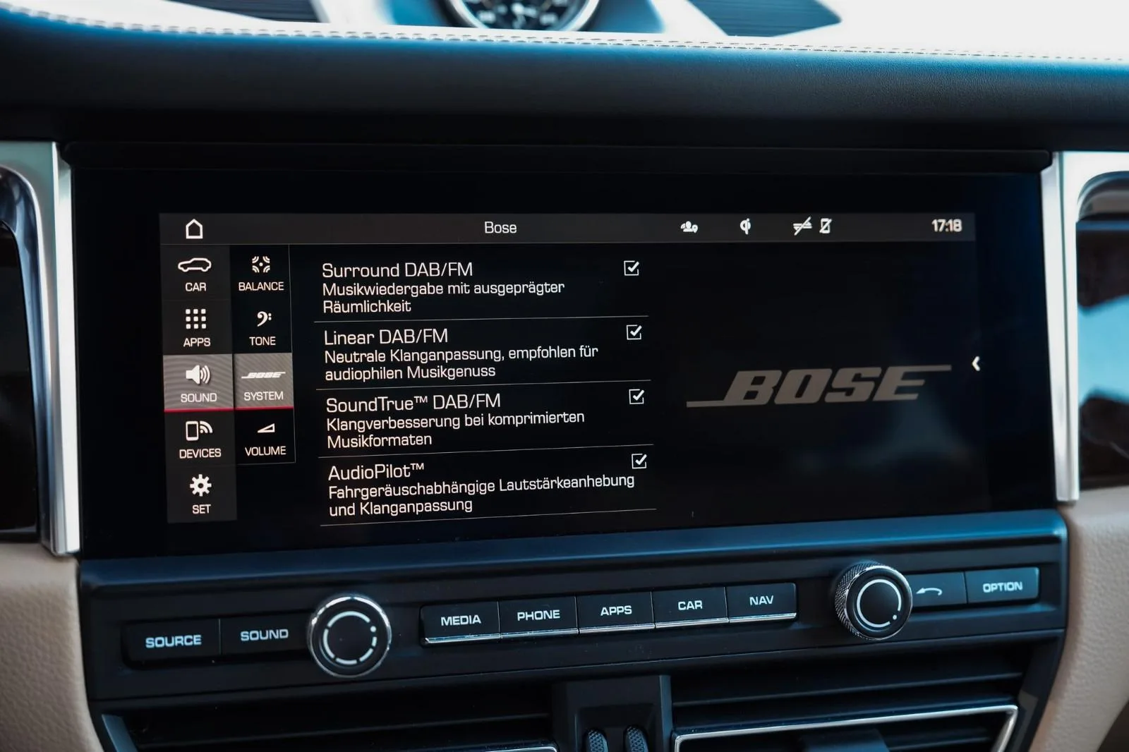 2019 Porsche Macan S, 27/30