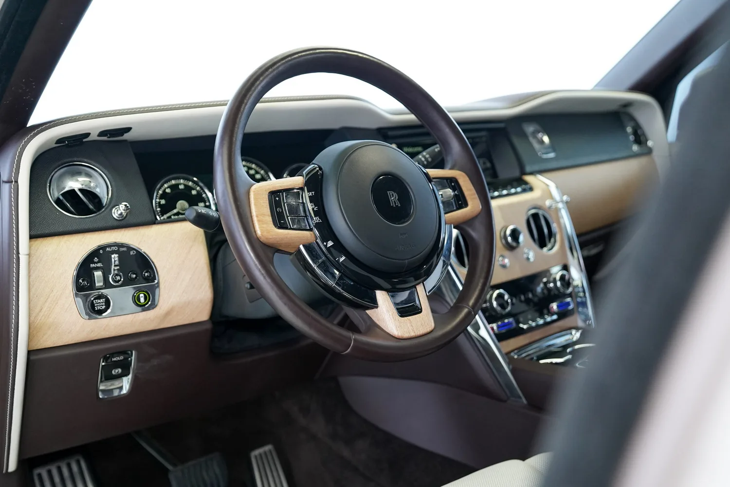 2019 Rolls-Royce Cullinan, 6/15
