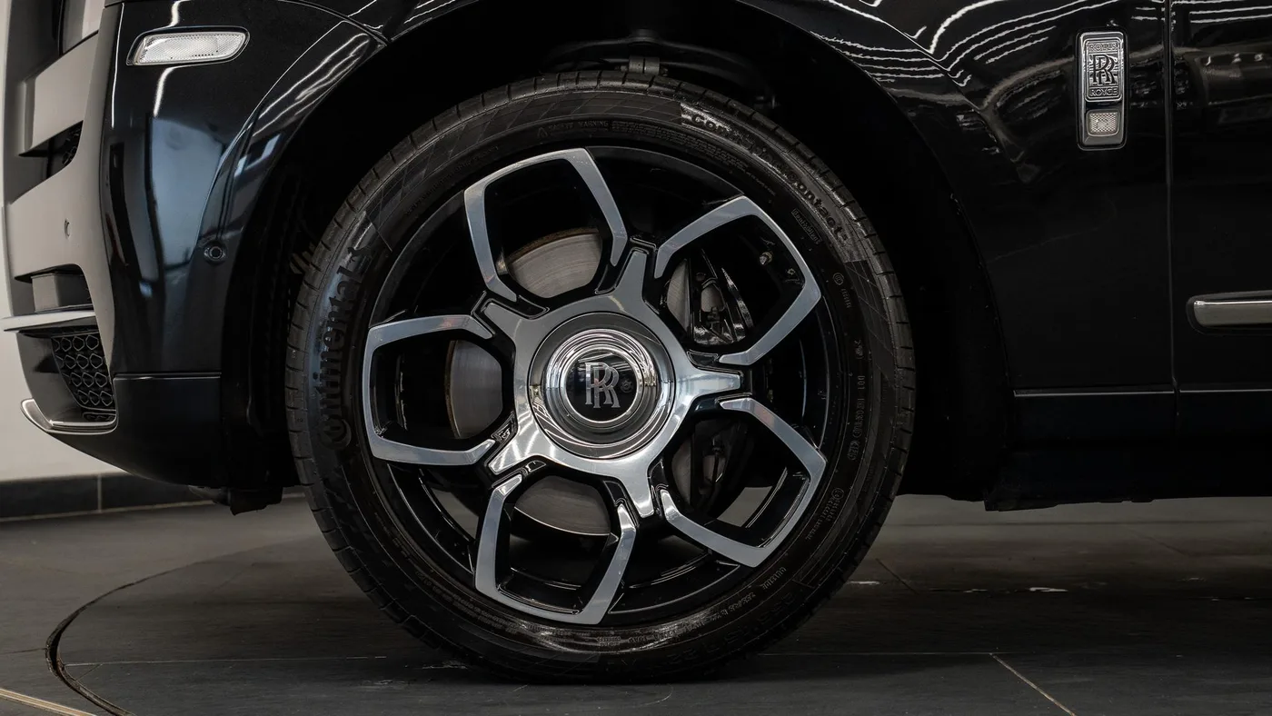 2019 Rolls-Royce Cullinan angeboten von einem Fachhändler in Swadlincote, Vereinigtes Königreich, Foto 12 von 15
