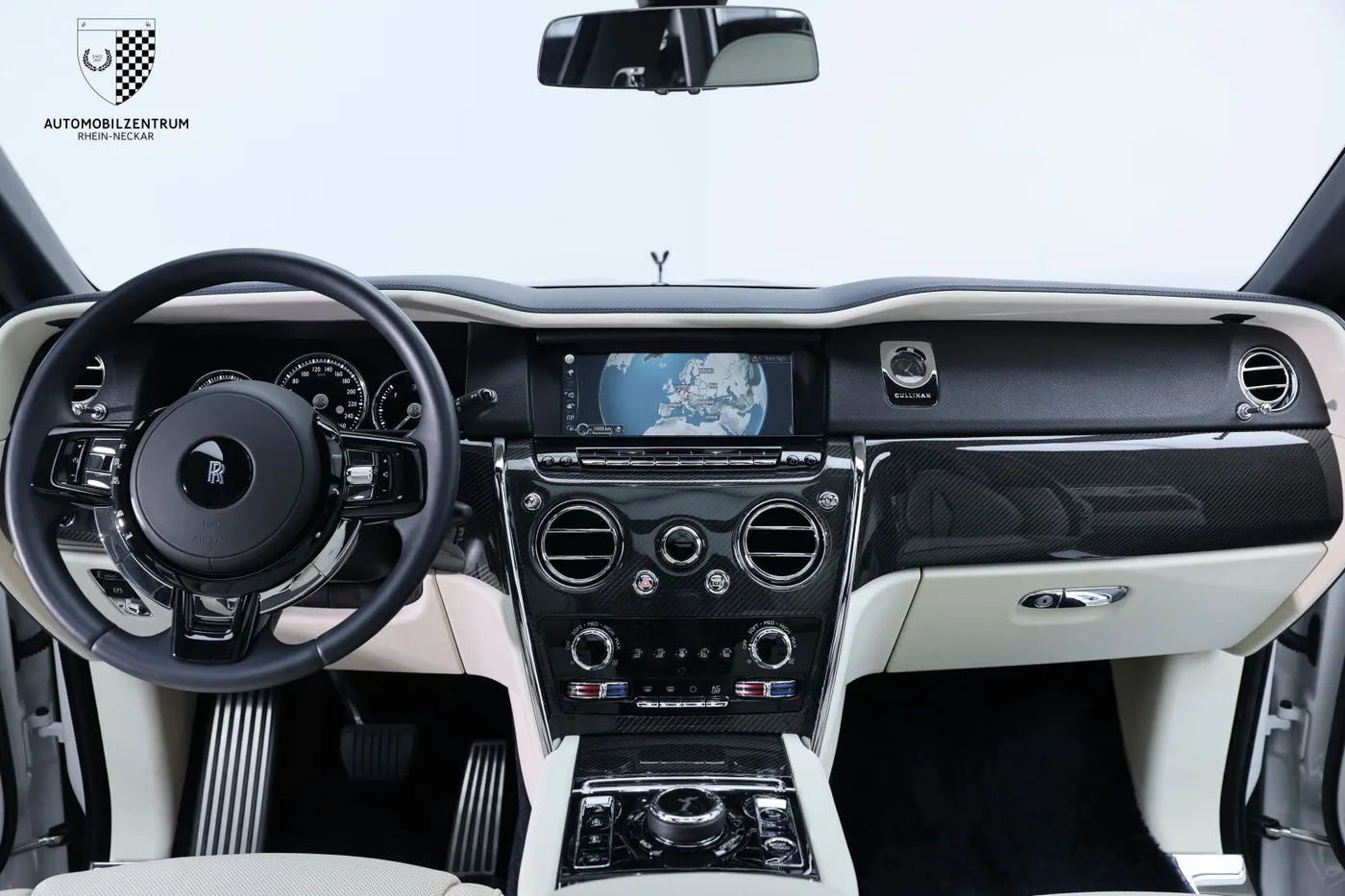 2019 Rolls-Royce Cullinan angeboten von einem Supersportwagenhändler in Viernheim, Deutschland, Foto 21 von 25